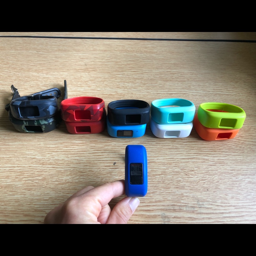 Garmin Vivofit Jr, Plus extra bands